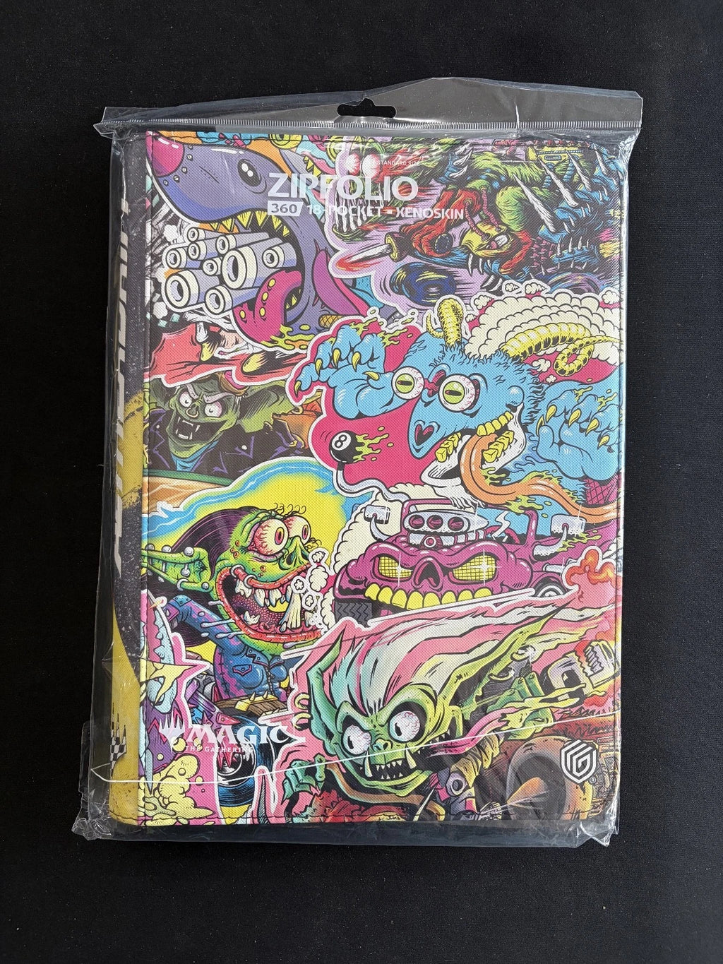 Magic: The Gathering Aetherdrift Zipfolio 360 Xenoskin – Revved-Up Racers